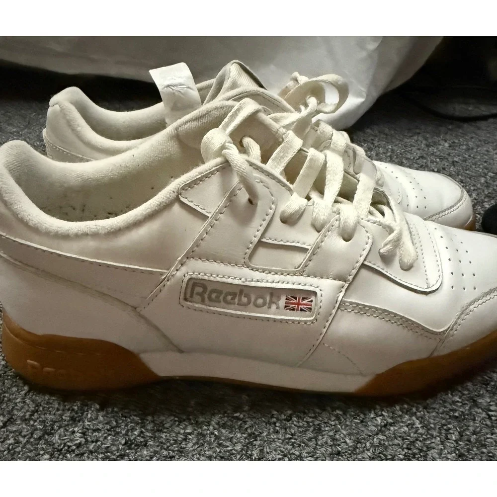 Reebok Workout Plus White Gum Sole Leather Sneakers CN2126 Mens 8.5